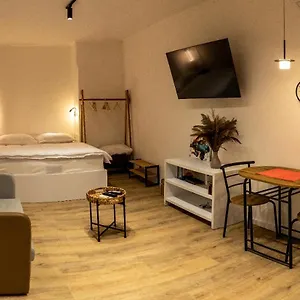 Blloku Albania